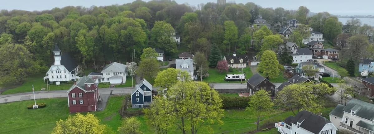 Hull Village scenic view