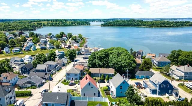 Sagamore Hill neighborhood in Hull, MA