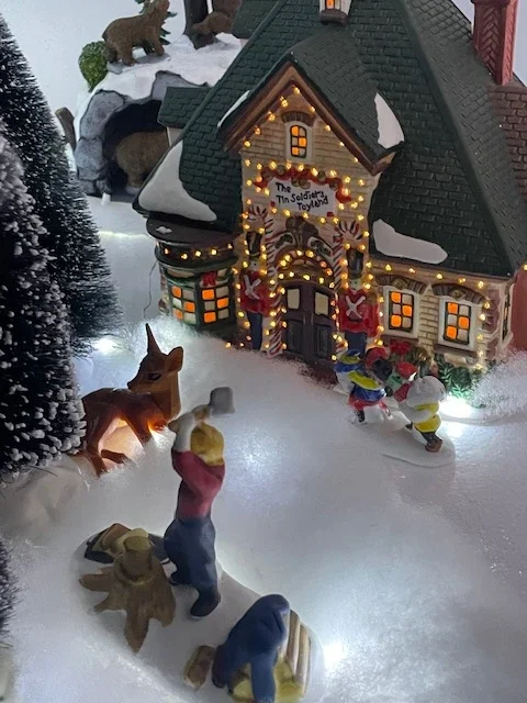 Bibbidi Bobbidi Bright 2024 - Holiday Lights in Hull